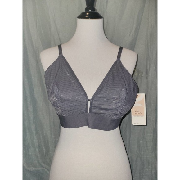 Bra 3 - Picture 1 of 3